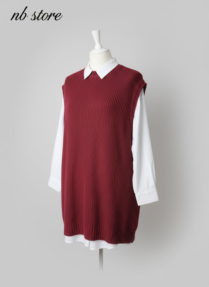 gilet di lana marrone - grigio - bordeaux  con camicia bianca a maniche lunghe